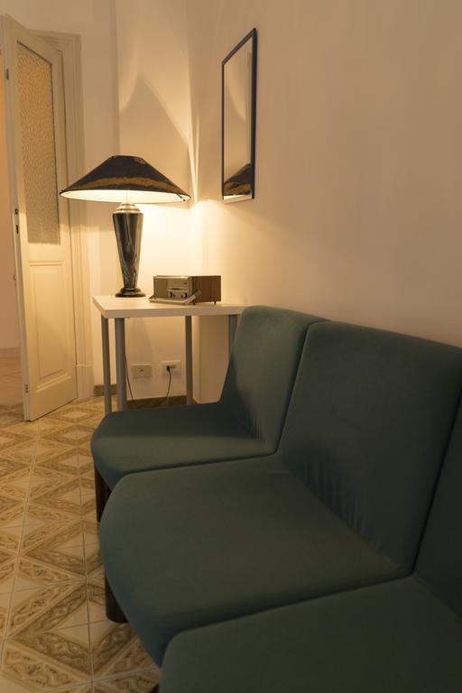 Trastevere Corner Eight Rome Exterior photo